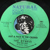 Dynels - C'mon Little Darlin b/w Just A Face In The Crowd - Natural #7001 - Northern Soul